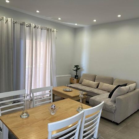 Mimozas Apartment פורטו הלי מראה חיצוני תמונה